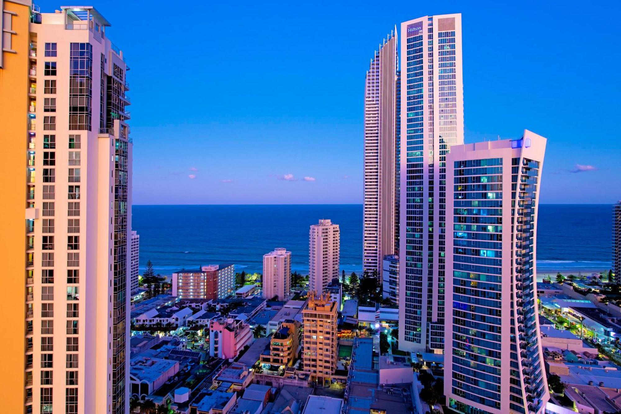 Ocean View Apartments With Balcony - Circle On Cavill - Central Location! - Self Contained & Privately Managed Gold Coast Luaran gambar