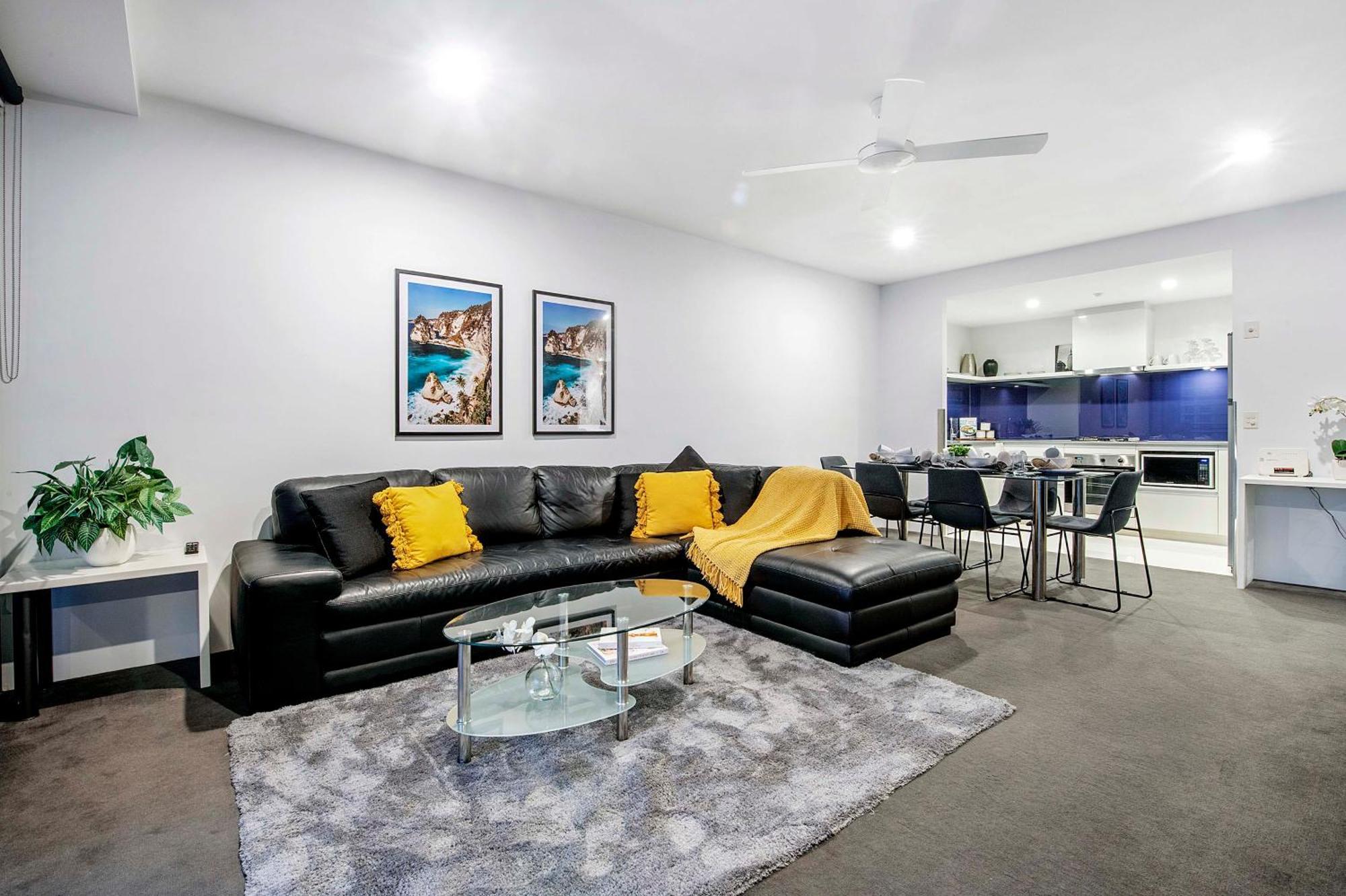 Ocean View Apartments With Balcony - Circle On Cavill - Central Location! - Self Contained & Privately Managed Gold Coast Luaran gambar