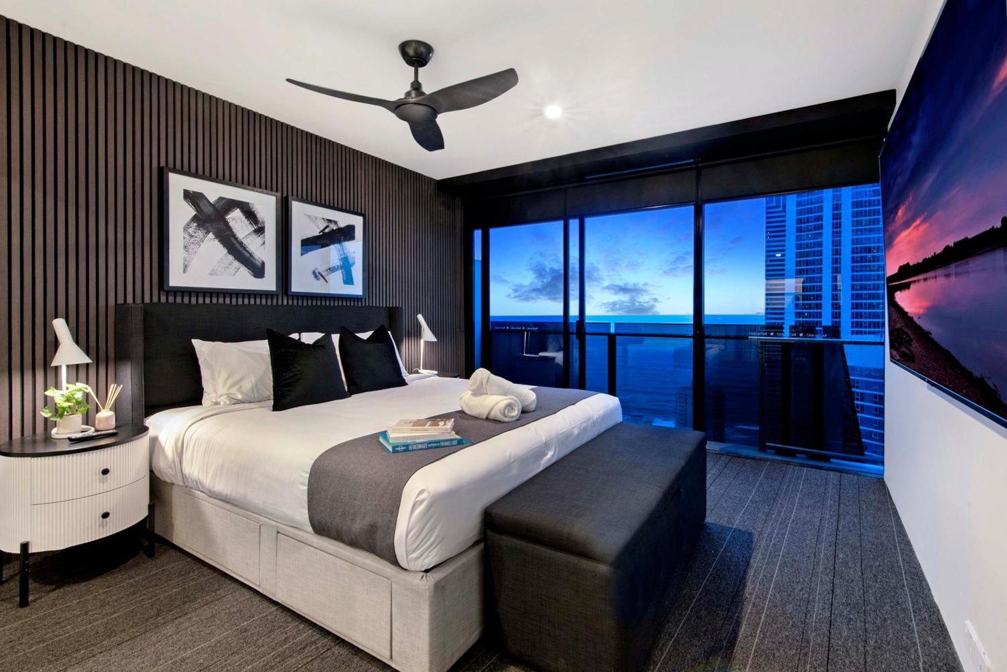 Ocean View Apartments With Balcony - Circle On Cavill - Central Location! - Self Contained & Privately Managed Gold Coast Luaran gambar