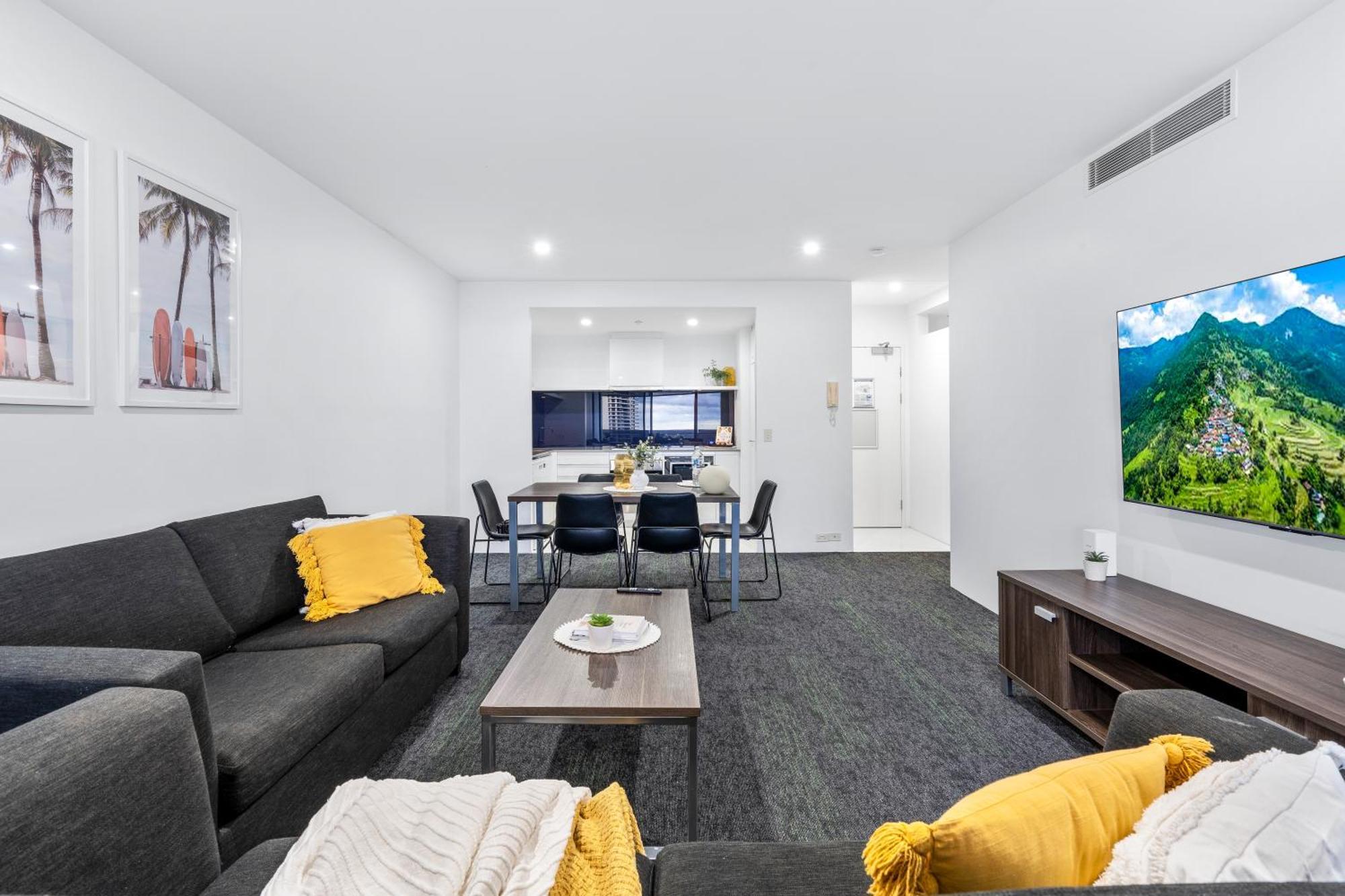 Ocean View Apartments With Balcony - Circle On Cavill - Central Location! - Self Contained & Privately Managed Gold Coast Luaran gambar